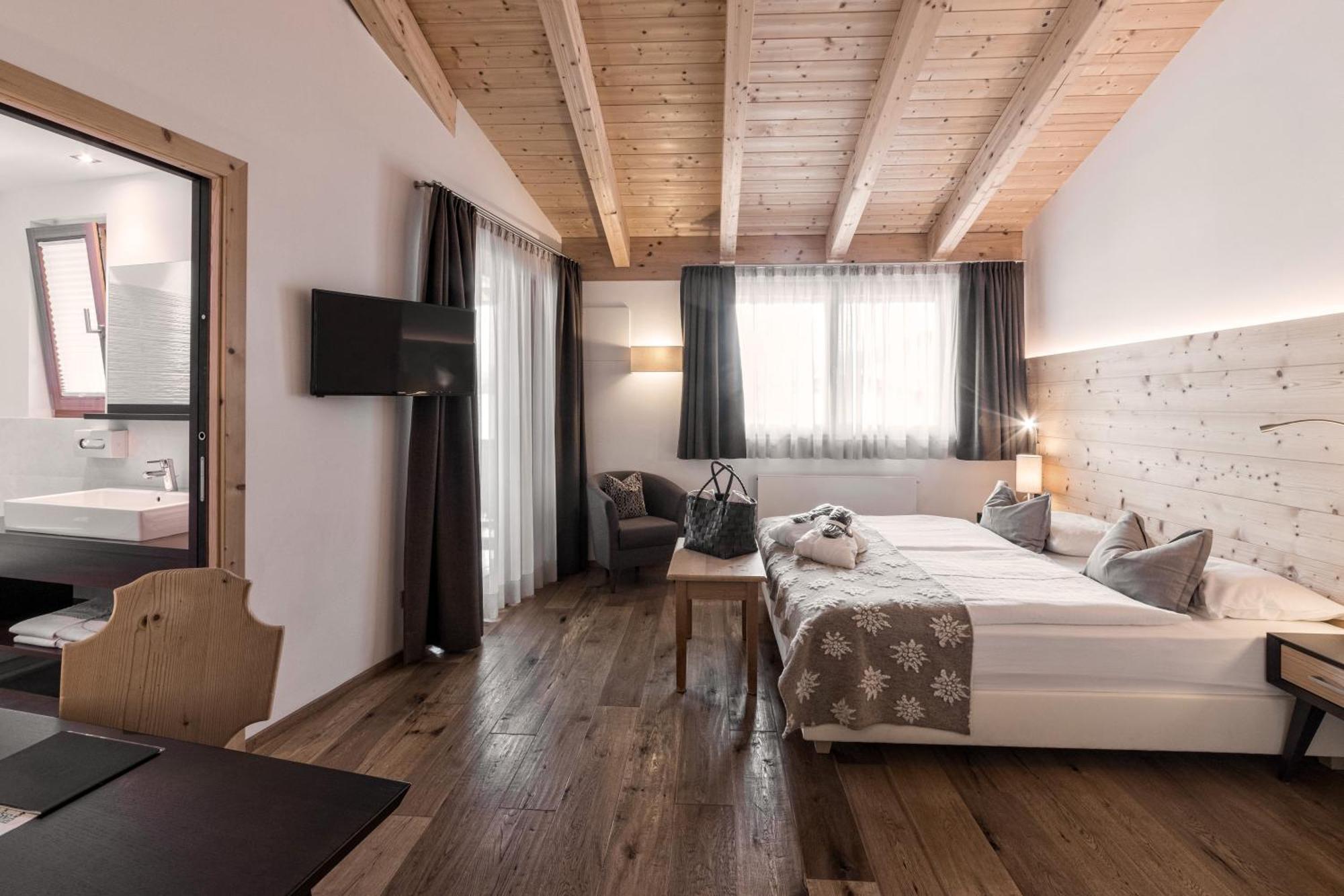Ciasa Soleil Hotel 4*